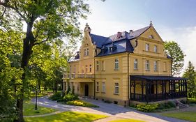 Pałac Gruszów